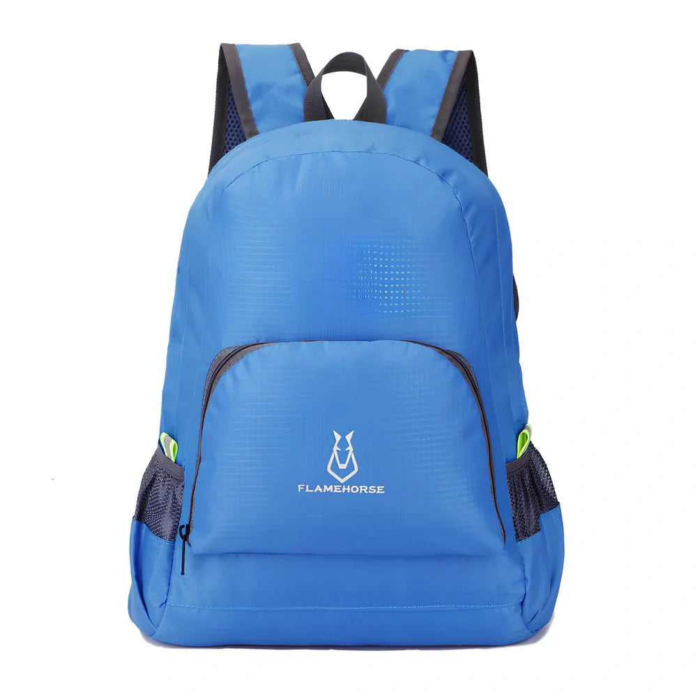 Outdoor folding double backpack in waterproof nylon with 22L capacity measuring 32x40x15cm