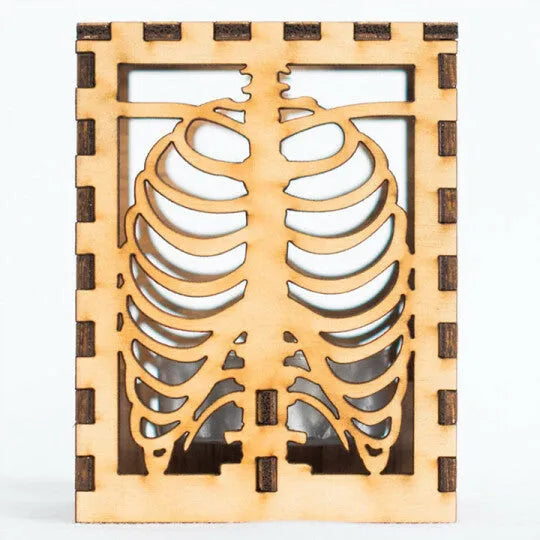 Wooden Halloween shadow lamp with head bone and rib design, American style, 18cm x 13cm x 13cm, picture colour.
