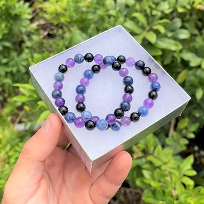 Purple beaded bracelet with 8mm glass beads, unisex design