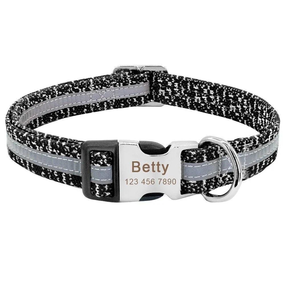 Trendha Dog's Reflective Detail Printed Collar in black, made of durable nylon with adjustable sizing and reflective detailing for nighttime visibility