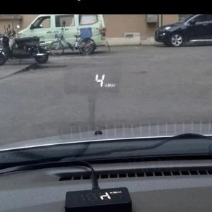 A heads-up display for cars that projects the vehicle's speed onto the windshield, allowing drivers to keep their eyes on the road.