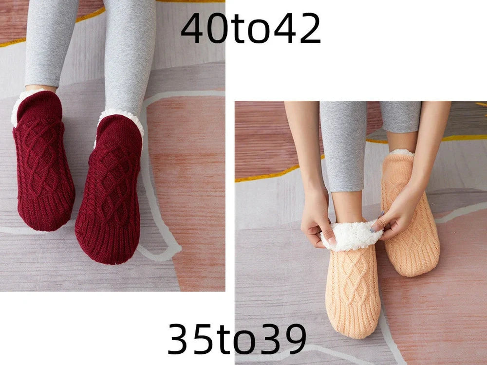 Winter woolen socks with V-opening design and anti-slip dots on soles in navy blue colour