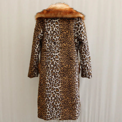 Long artificial fur jacket with leopard print design, regular sleeves, street fashion style for women's commuting wear