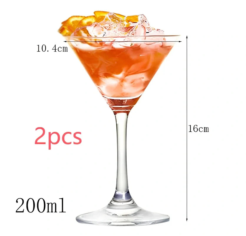 Creative transparent lead-free glass cup with seamless flat base for cocktails, 210ml capacity