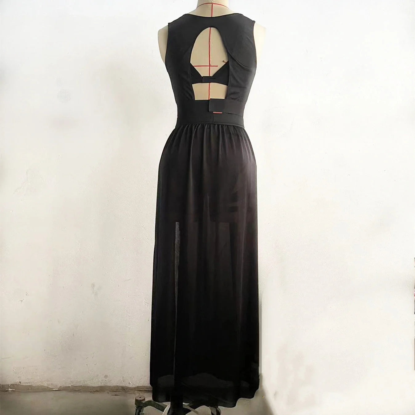 Lingerie Straps Dress with chest pad and gauze skirt in black and red