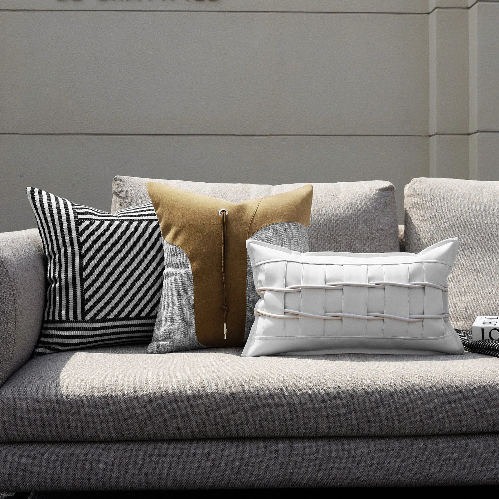 Modern minimalist square living room pillow with removable cover in 30x50cm dimensions