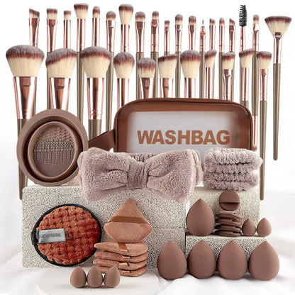 Hydrophilic non-latex beauty tools makeup brush set in pink, brown, or purple colour options