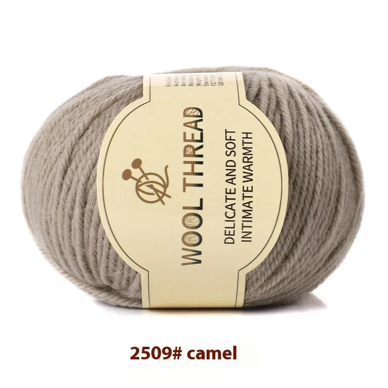 Hand-woven scarf sweater thread roll in domestic wool yarn for baby knitting projects with 10-needle compatibility
