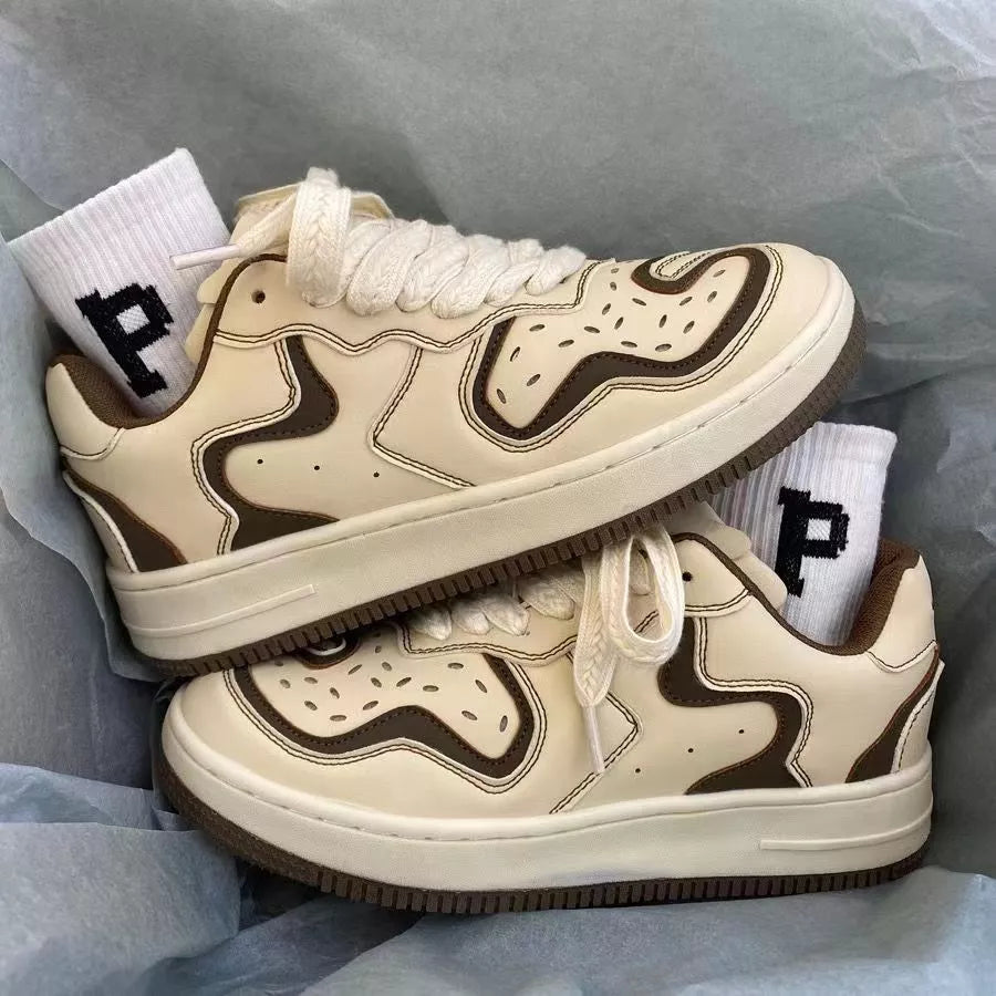 Men and women's thick sole casual sports shoes in coffee and black