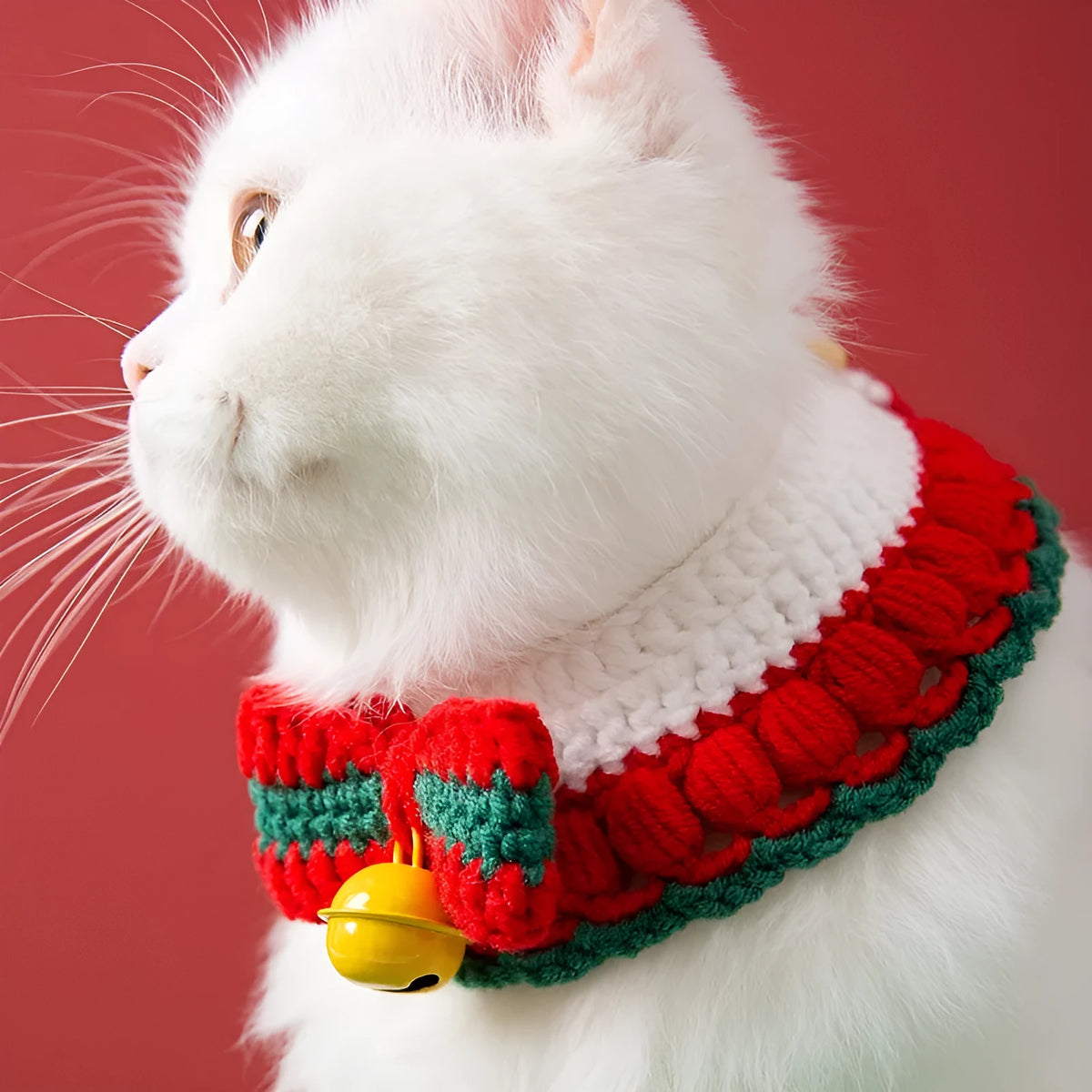 Christmas-themed woven milk cotton hand knitting yarn collar for cats with adjustable sizing