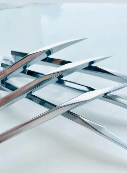 Premium aluminum cosplay war claws in matte and mirror finish for costumes and Halloween