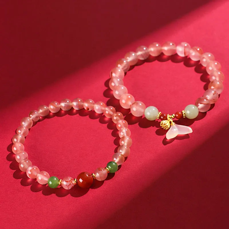 Women's ice floating south red white agate fishtail bracelet with natural colour variations and manual craftsmanship
