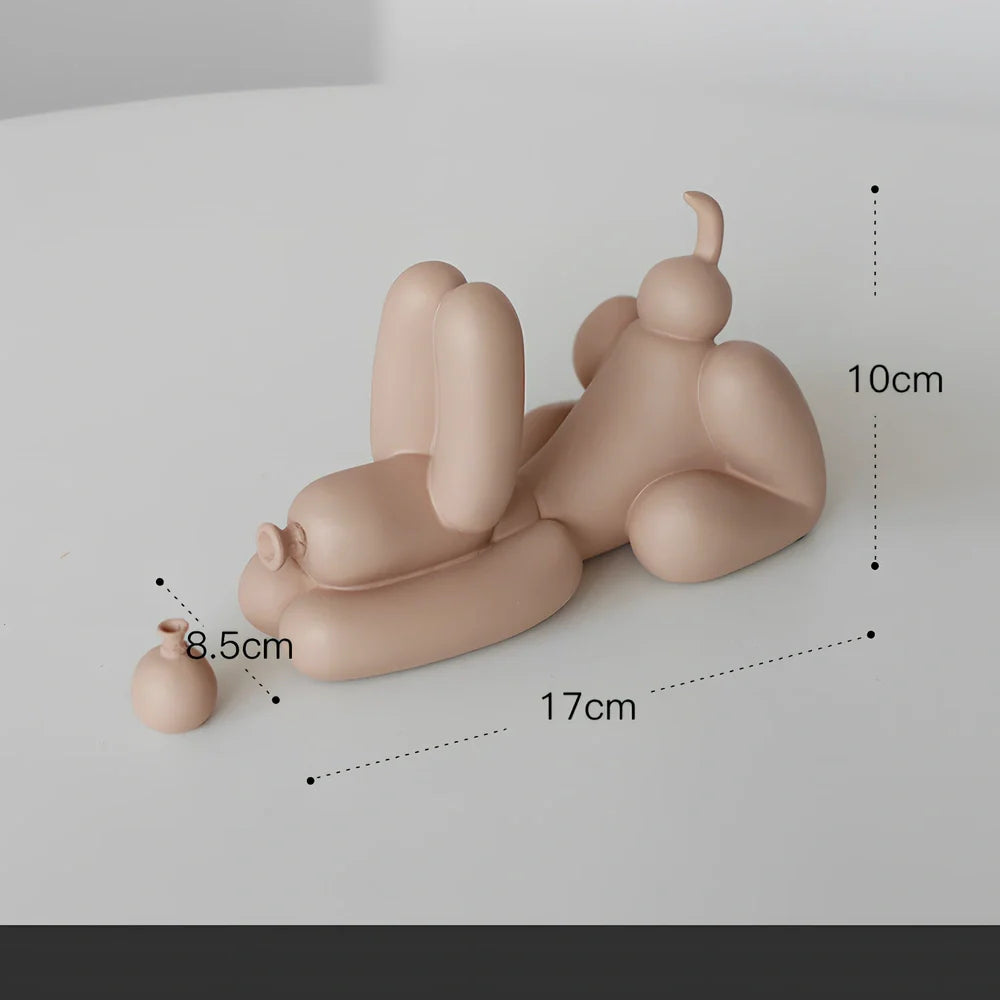 Solid resin balloon dog ornament in squat position with Scandinavian design, 15cm height