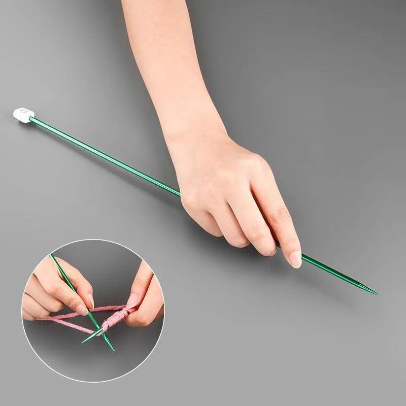 Lengthened crochet hook set with protective caps in 14 sizes from 2.0mm to 10.0mm for knitting