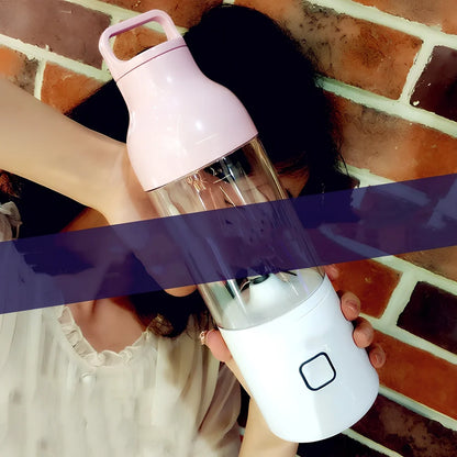 Portable mini juice cup with borosilicate glass liner showing 81x81x281mm dimensions and USB charging port