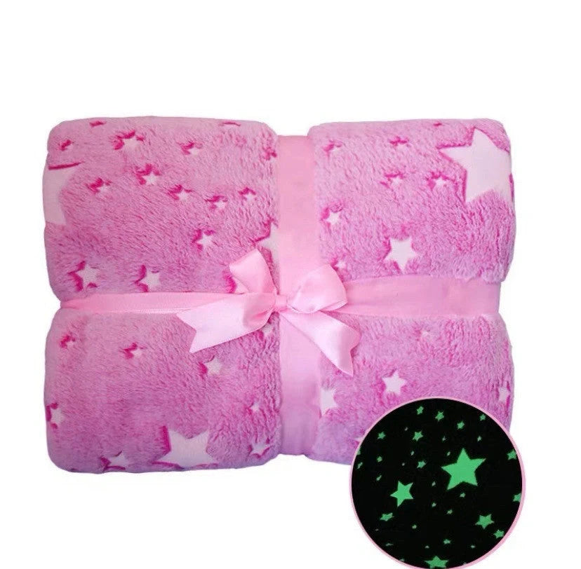 Glowing polyester wool blanket with stars and moons pattern for nighttime comfort