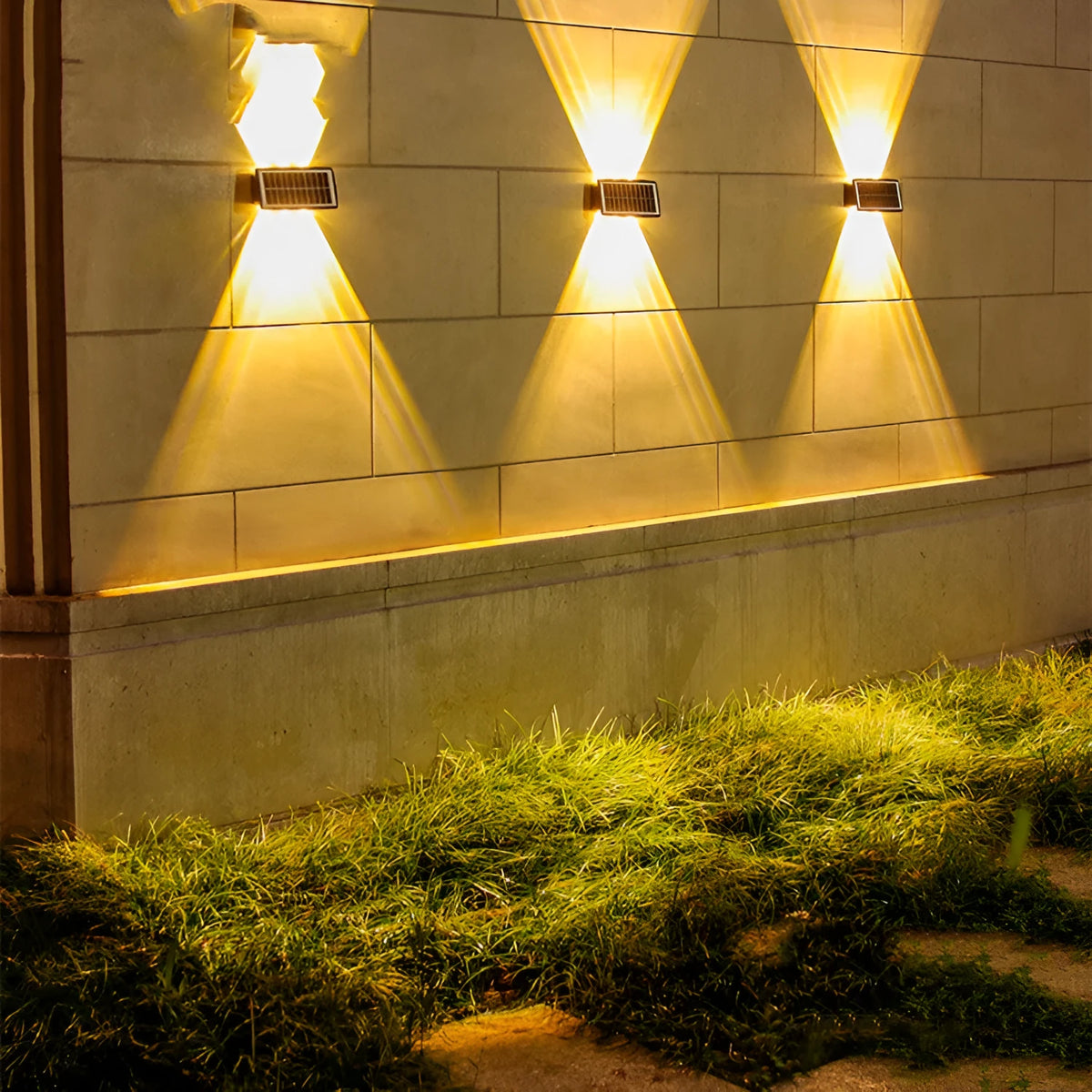 Solar outdoor wall light with 4 LED beads, ABS PC body, white warm yellow colour light options