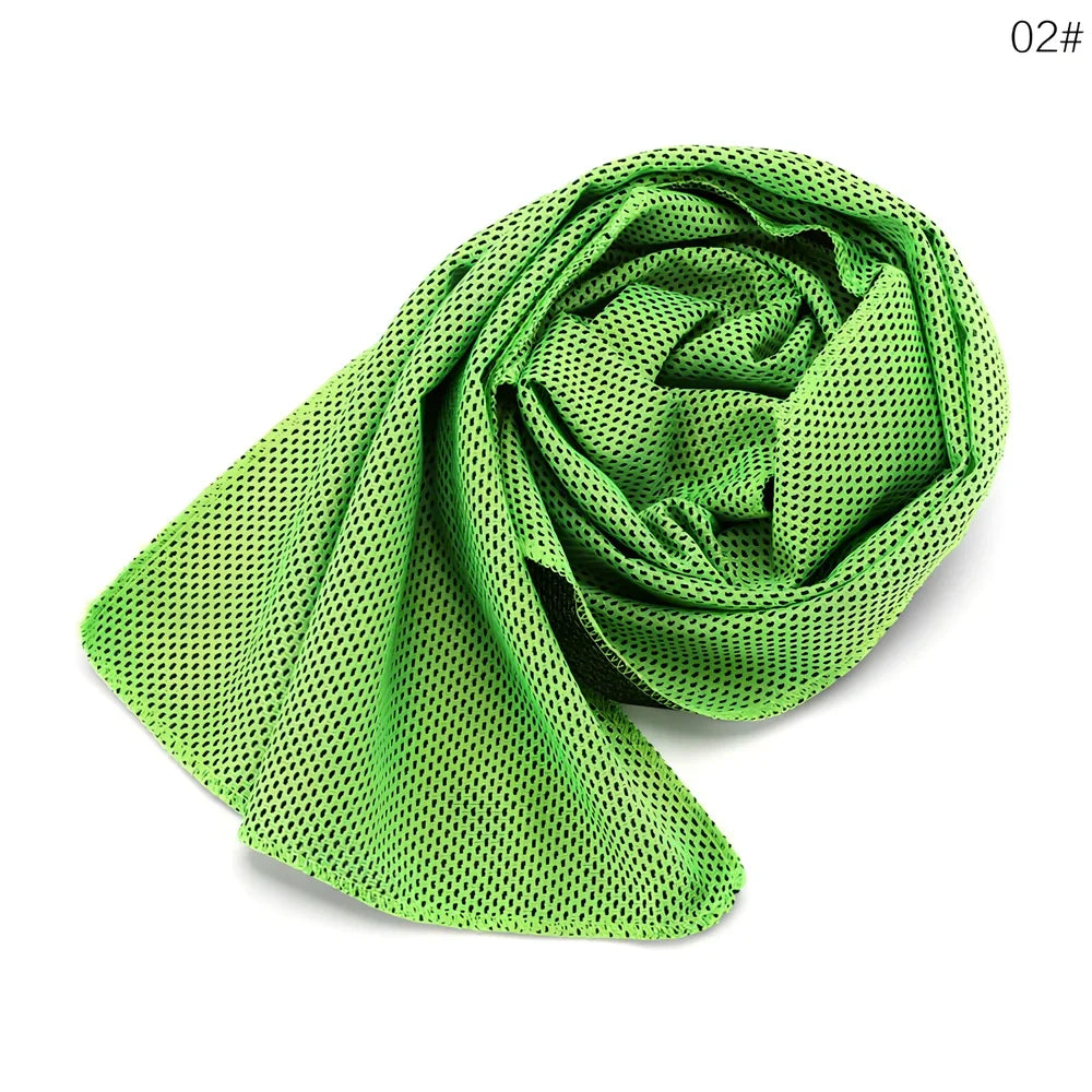 Microfiber cooling towel in blue, 30x90 cm size, for instant chill during gym and running with UPF 50 protection