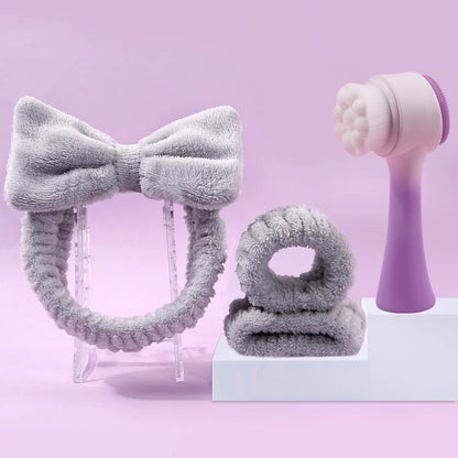 Facial brush set with coral fleece hair band and 4-count nylon brush heads in purple, gray, white, pink colours