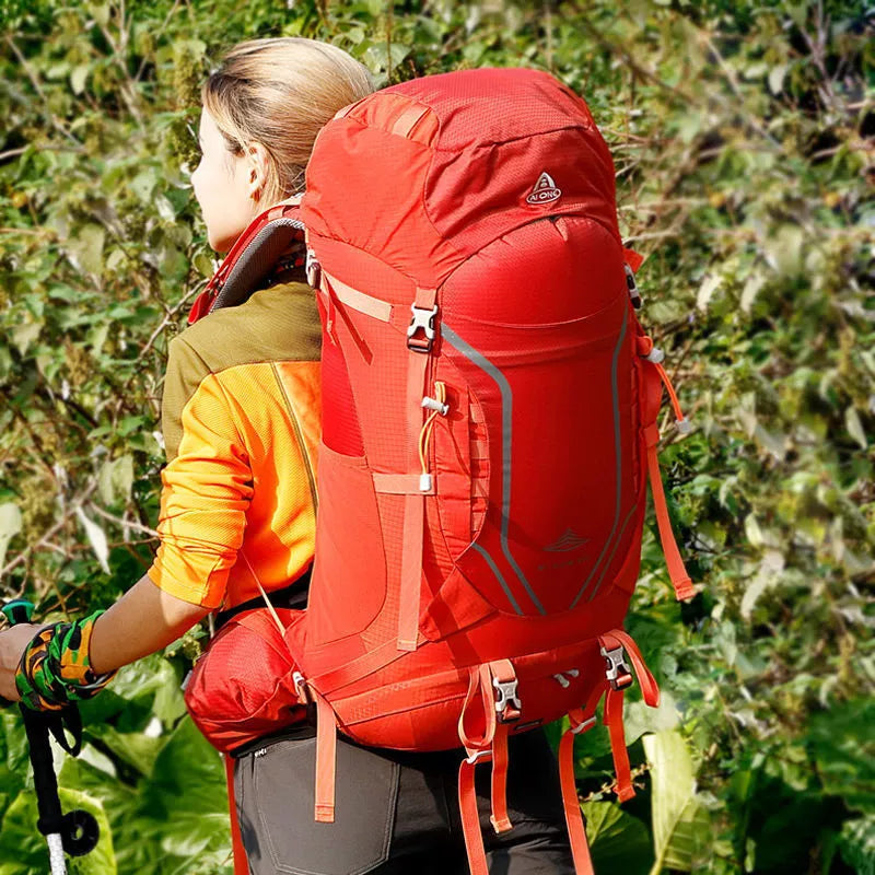 Large capacity hiking backpack in tear-resistant nylon, available in multiple colors
