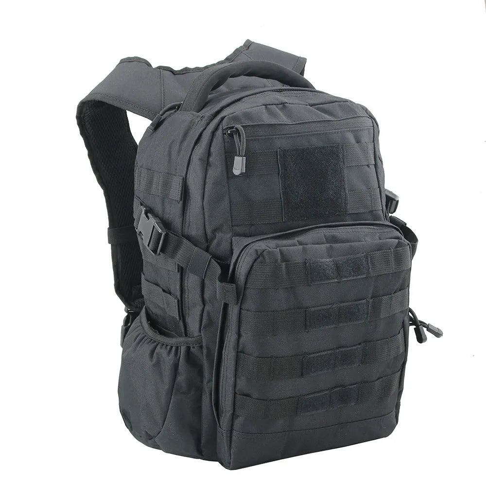 Tactical assault backpack in Oxford material with 20-35 litre capacity for outdoor sports