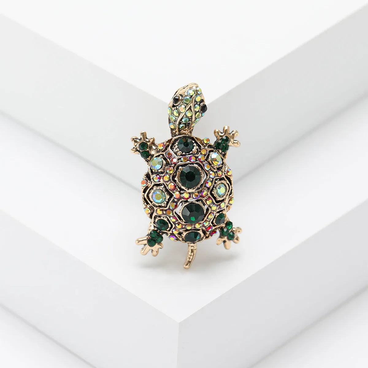 Retro rhinestone turtle brooch pin in blue green or red colours with animal modelling design