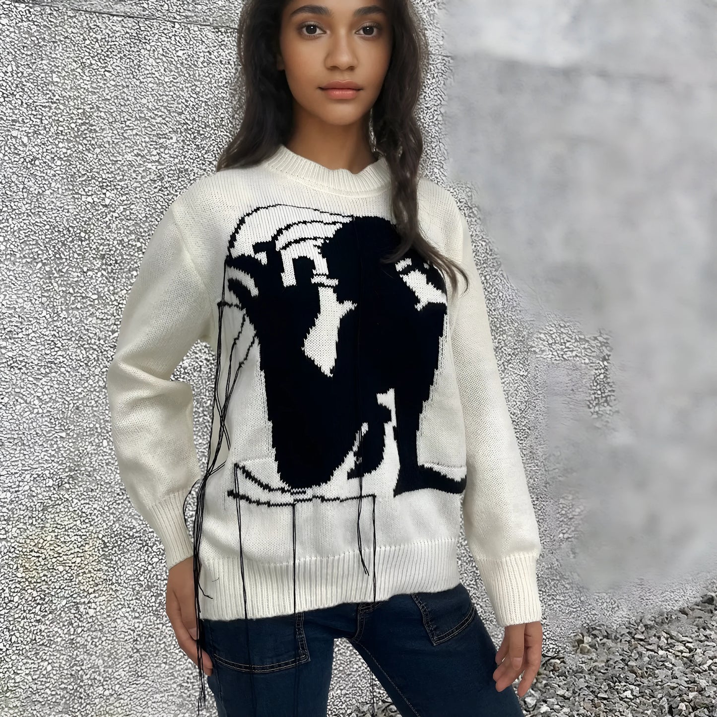 Women's grey alpaca wool sweater with abstract pattern and tassel design on regular sleeves
