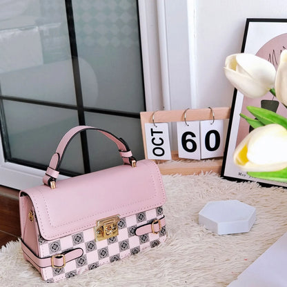 Retro square pattern crossbody bag in apricot colour showing 19.5x7.5x12cm dimensions and adjustable shoulder strap