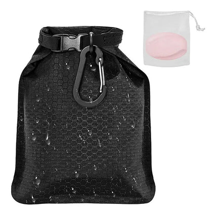 Bubble net waterproof soap container bag measuring 17 centimetres by 13 centimetres
