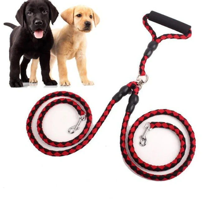 Double-ended dog walking rope with padded handles and reflective threads, showing metal clip hooks