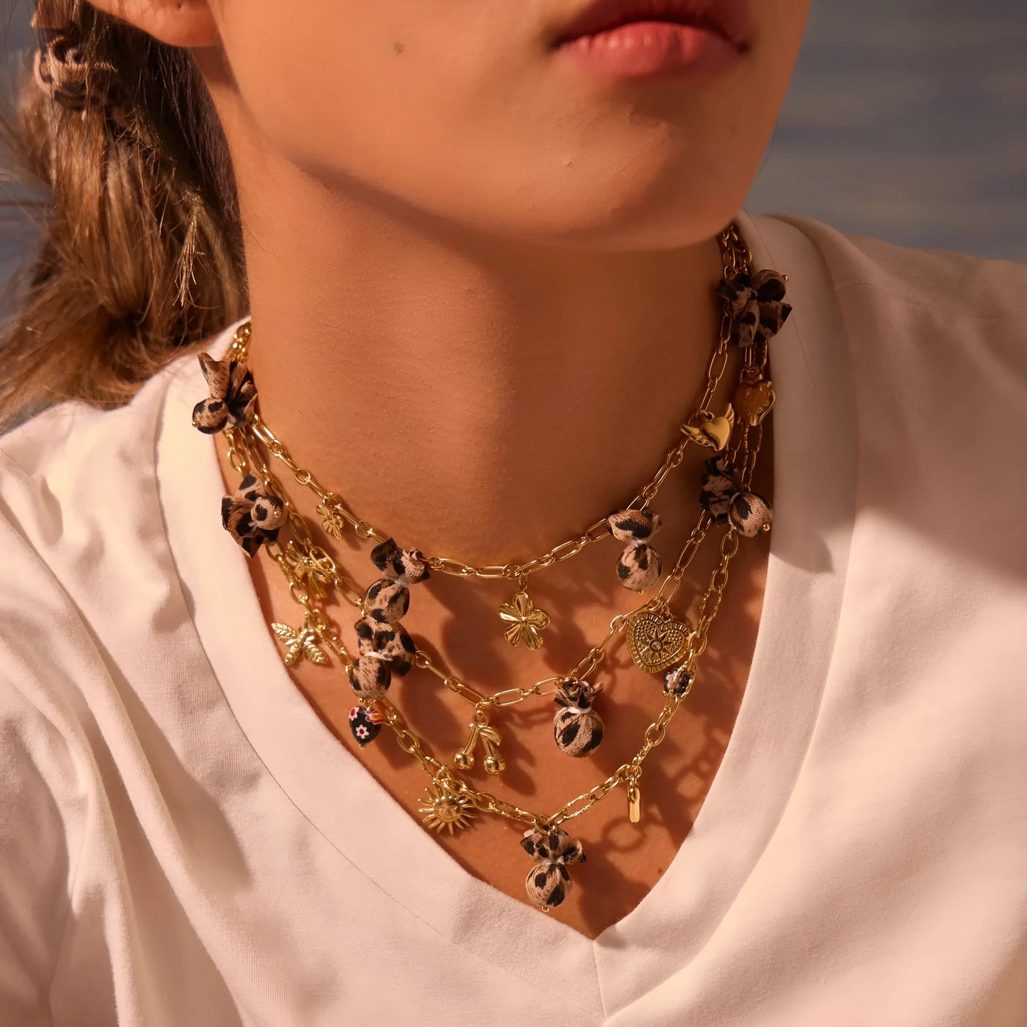 Geometric leopard pendant necklace with love heart flowers on adjustable stainless steel chain