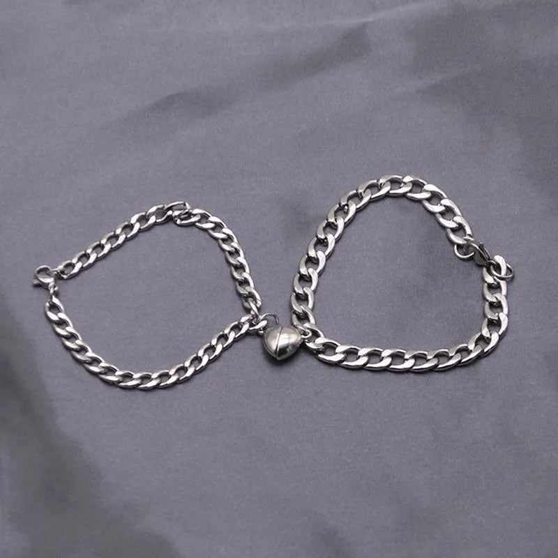 Magnetic Couple Bracelet Stainless Steel Heart Charm Silver NK Chain Bracelet for Lovers Friends Romantic Hip Hop Fashion 18cm 20cm 23g