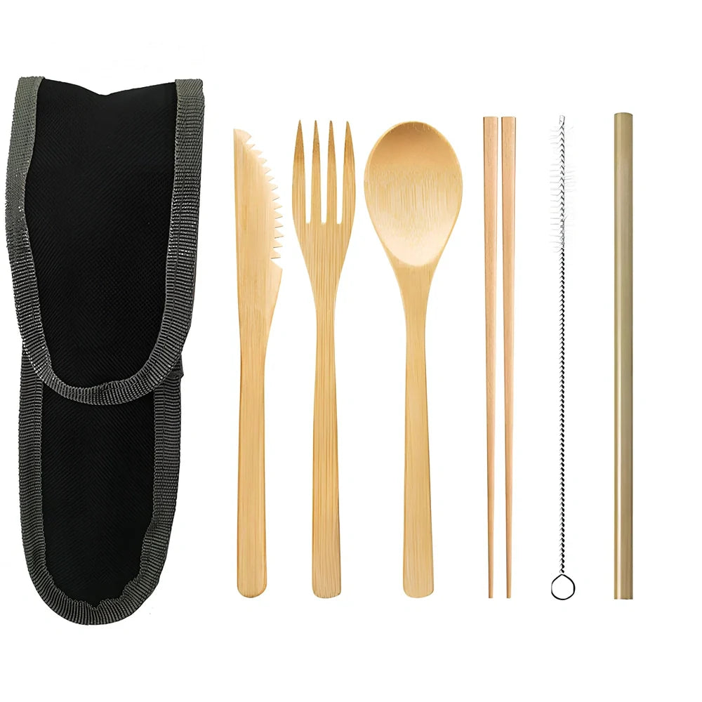 Bamboo cutlery set with 20cm utensils, stainless steel straw and cleaning brush in natural colour