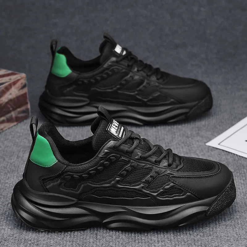 Men's solid colour breathable mesh casual shoes with round toe in white or black.