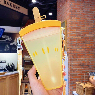 Kids' anti-drop beverage kettle with cartoon design, 320ml capacity