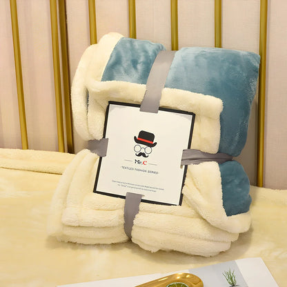 Double-layer flannel blanket showing coffee colour with flannel surface and lamb fleece backing, measuring 150x200cm