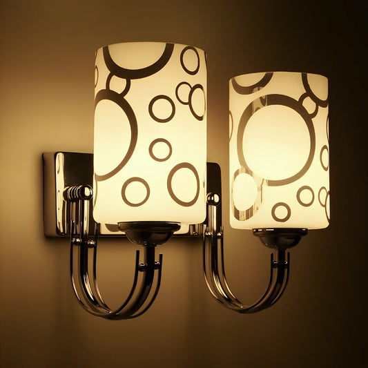 Petal-shaped acrylic wall light with modern design, dimensions 100x240x180mm single head or 280x240x180mm double head