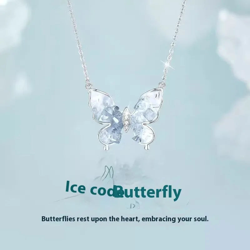 Adjustable 925 silver necklace with ice rain butterfly pendant on 41-50cm chain