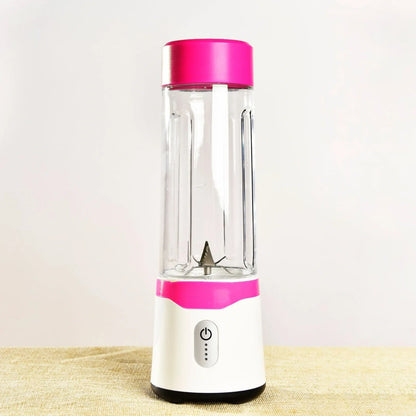 USB portable juicer blender in light green with 400mL cup and stainless steel blades