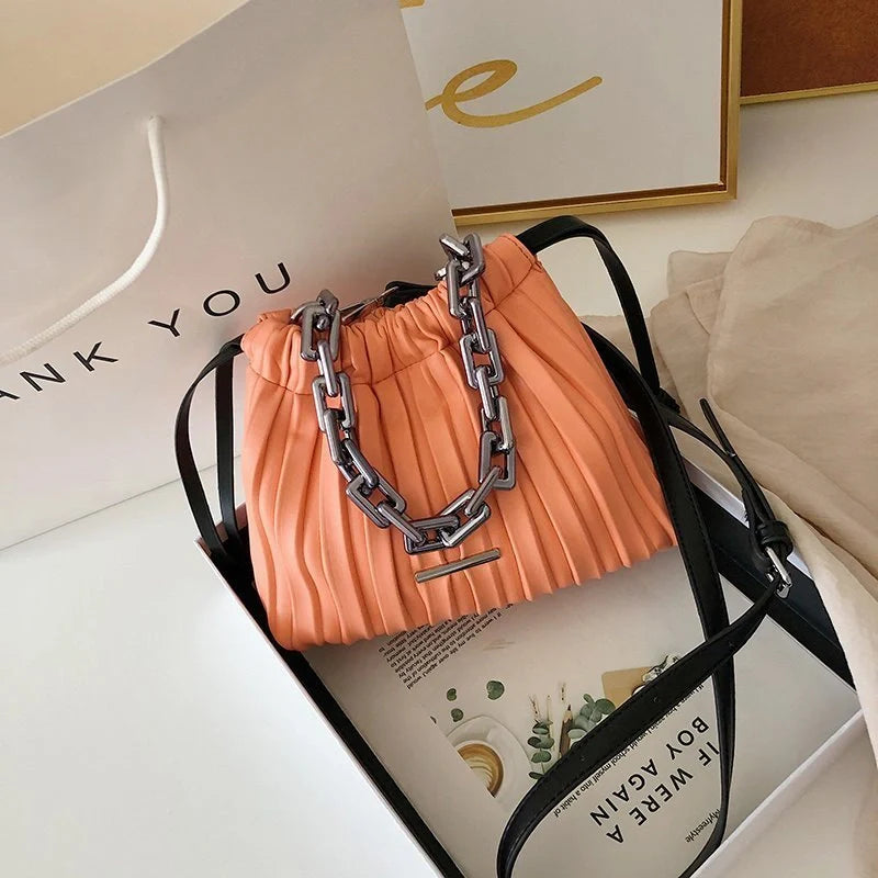 Korean-style women's PU bucket bag with acrylic chain in various colors