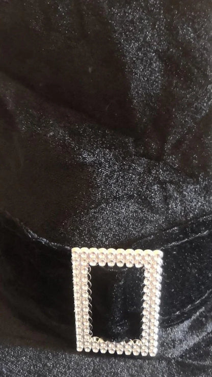 Halloween wizard hat in non-woven crepe fabric showing three style options: black, curved angle, and flocked orange