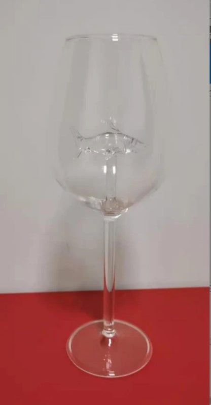 Crystal shark red wine glass with rotating design, lead-free, 300ml capacity