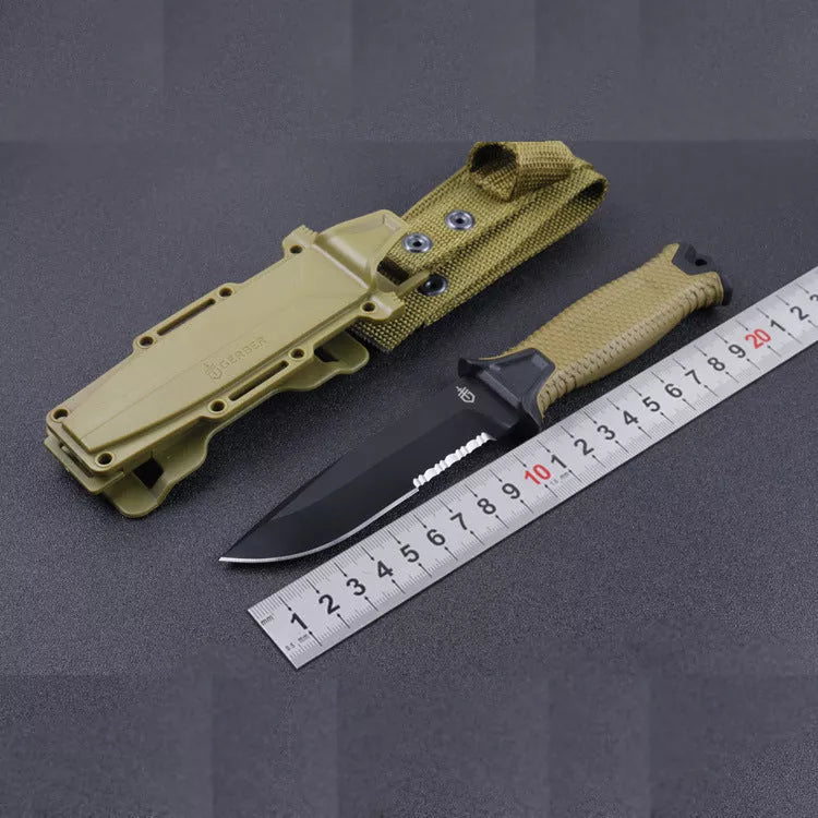 Wilderness Survival Jungle Adventure Diving Gaiter Knife with gun titanium coating and FRN handle