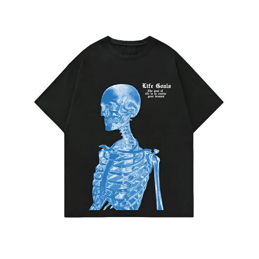 Men's short-sleeved street sports t-shirt with a digital print pattern, available in multiple sizes.