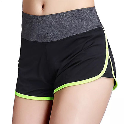 Women's two-piece sports shorts with built-in liner in various colors