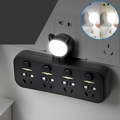 Smart socket with UK plug, LED indicators, USB ports and energy display