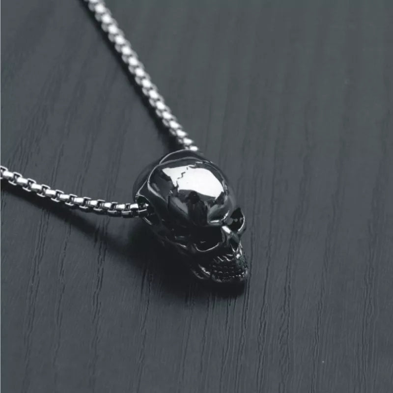 Men's titanium steel skull necklace with square pearl chain and metal pendant
