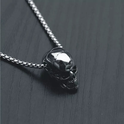 Men's titanium steel skull necklace with square pearl chain and metal pendant
