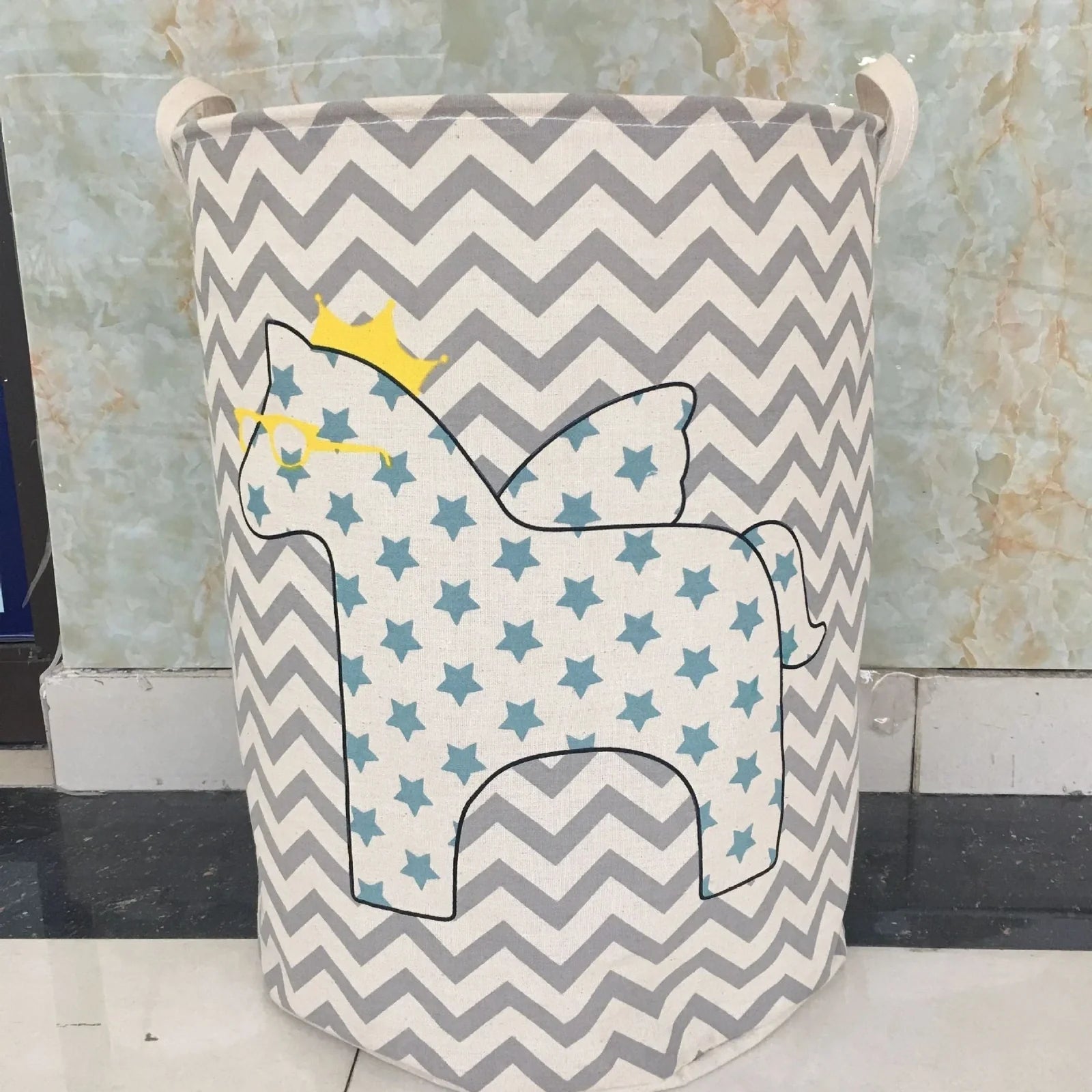 Cotton linen storage basket with five-pointed star horse pattern for laundry and toy organisation