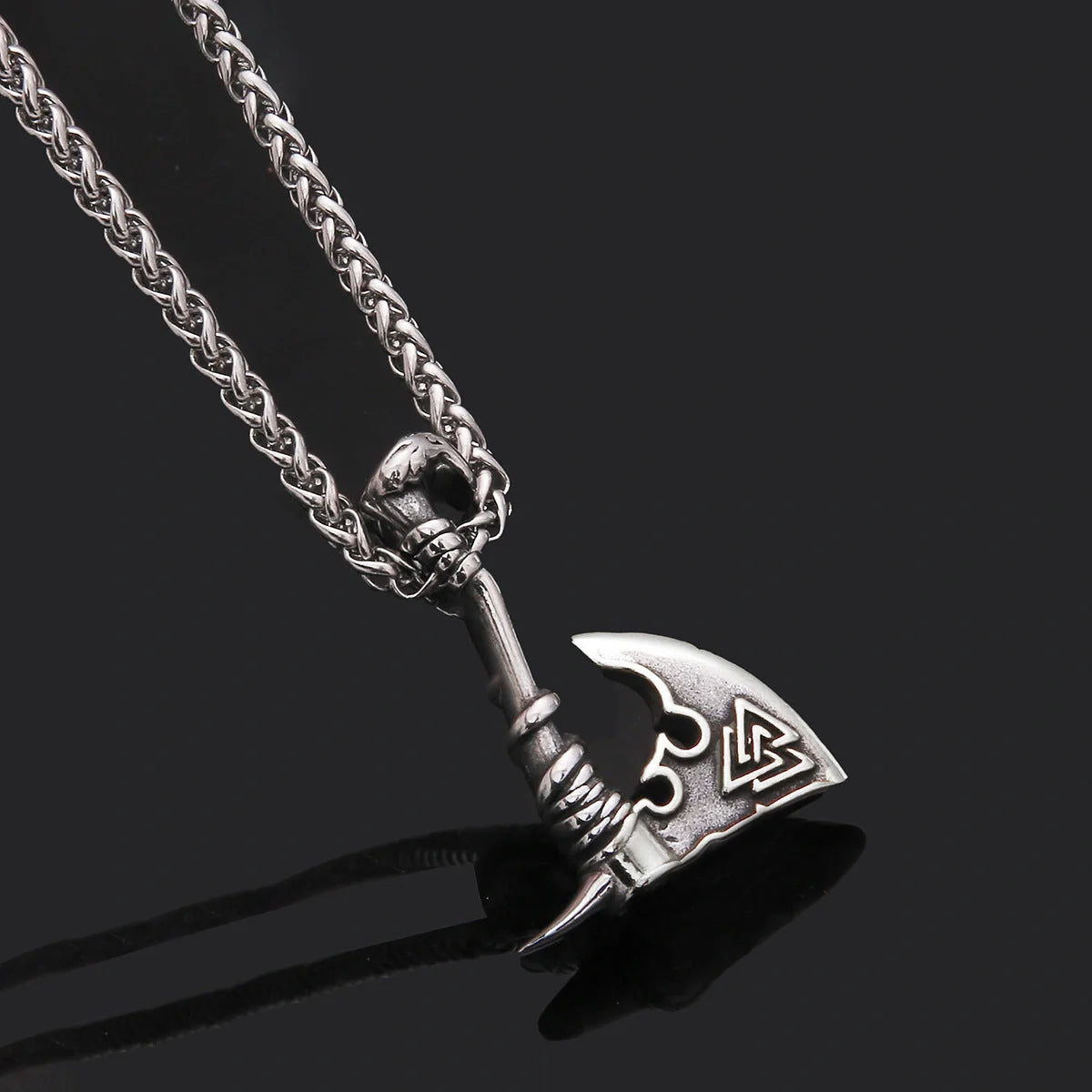 Men's stainless steel axe pendant necklace with orchid chain, stylish and durable jewelry